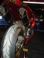 DSC09562 (Custom).JPG